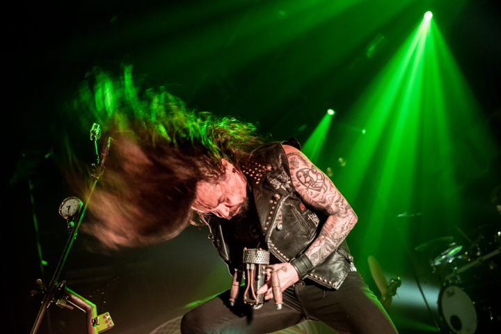 Amorphis @ Trix, foto 13, foto's door Dorien Goetschalckx - FrontView Magazine