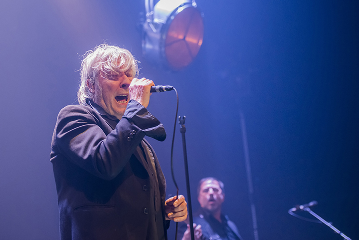 Arno @ Ancienne Belgique, picture 3, photographed by Tom  Lammens - FrontView Magazine