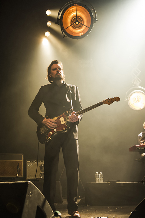 Arno @ Ancienne Belgique, picture 10, photographed by Tom  Lammens - FrontView Magazine
