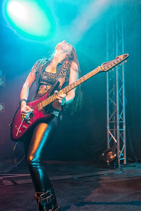 The Iron Maidens @ De Pul, picture 14, photographed by Edwin Houdevelt - FrontView Magazine