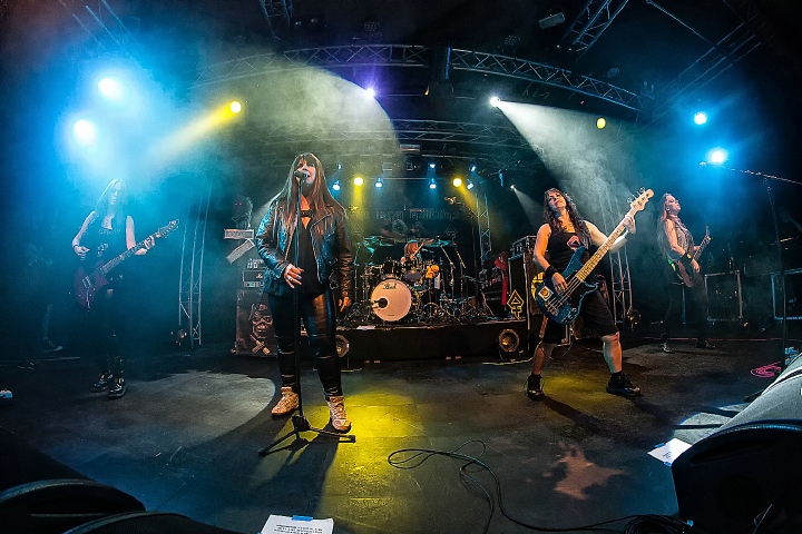 The Iron Maidens @ De Pul, picture 16, photographed by Edwin Houdevelt - FrontView Magazine