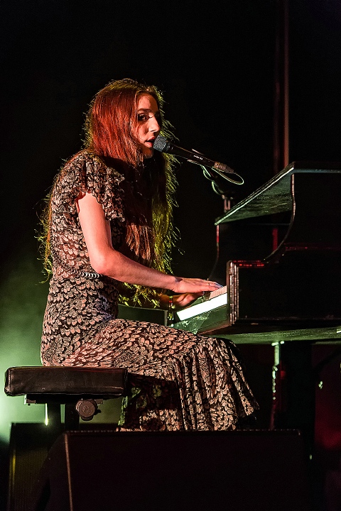 Birdy @ Ancienne Belgique, picture 3, photographed by Edwin Houdevelt - FrontView Magazine