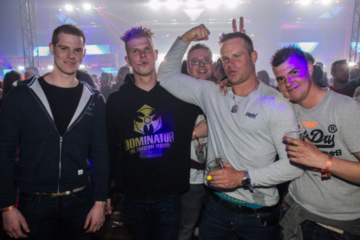 Daydream Festival 2016 - Deel 1 @ Festivalpark Lommel, picture 34, photographed by Tom Van Tongerloo - FrontView Magazine