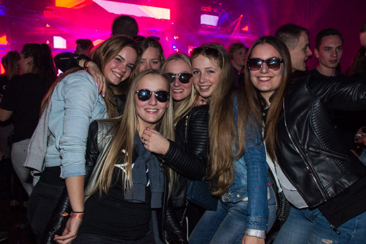 Daydream Festival 2016 - Deel 1 @ Festivalpark Lommel, picture 41, photographed by Tom Van Tongerloo - FrontView Magazine