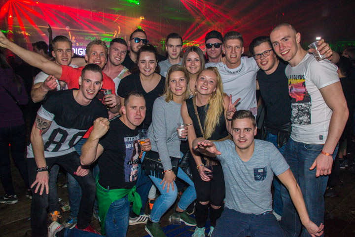 Daydream Festival 2016 - Deel 1 @ Festivalpark Lommel, picture 51, photographed by Tom Van Tongerloo - FrontView Magazine