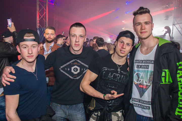 Daydream Festival 2016 - Deel 1 @ Festivalpark Lommel, picture 63, photographed by Tom Van Tongerloo - FrontView Magazine