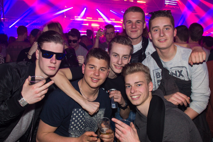 Daydream Festival 2016 - Deel 2 @ Festivalpark Lommel, picture 119, photographed by Tom Van Tongerloo - FrontView Magazine