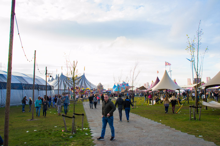 Daydream Festival 2016 - Deel 2 @ Festivalpark Lommel, picture 176, photographed by Tom Van Tongerloo - FrontView Magazine