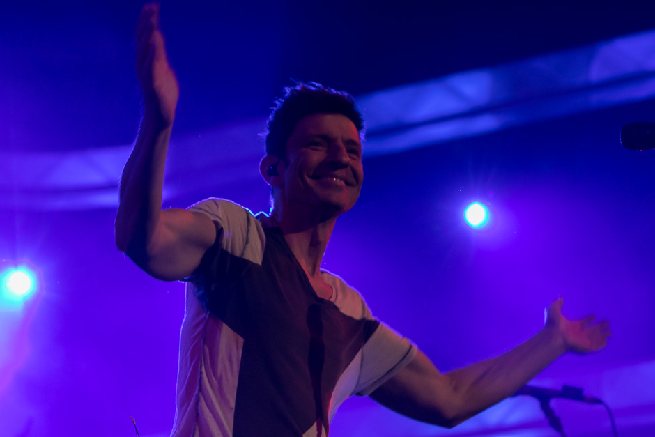 Clouseau Live @ Joe FM, picture 20, photographed by Alex Wyckmans - FrontView Magazine