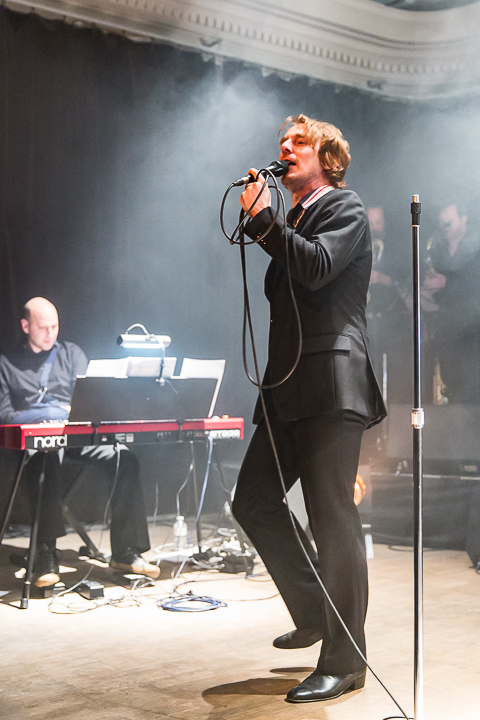 CloClo '69 @ De Casino St.-Niklaas, picture 4, photographed by Guy Danneels - FrontView Magazine