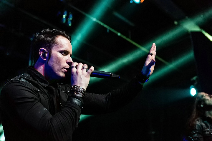 Kamelot @ Trix, picture 1, photographed by Edwin Houdevelt - FrontView Magazine