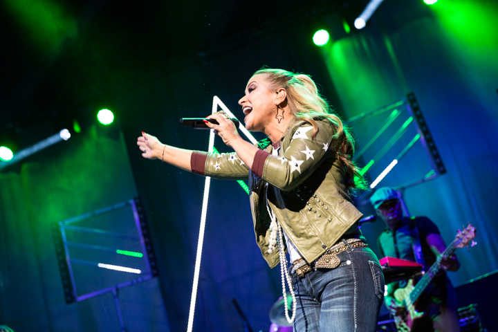 Anastacia @ AB, foto 6, foto's door Dorien Goetschalckx - FrontView Magazine