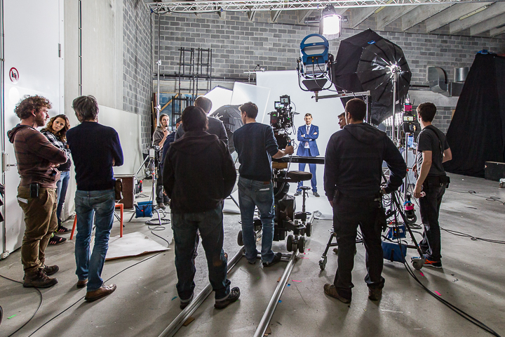 Setbezoek verfilming: 'Dode Hoek' @ TV studio Brussel, foto 61, foto's door Guy Danneels - FrontView Magazine