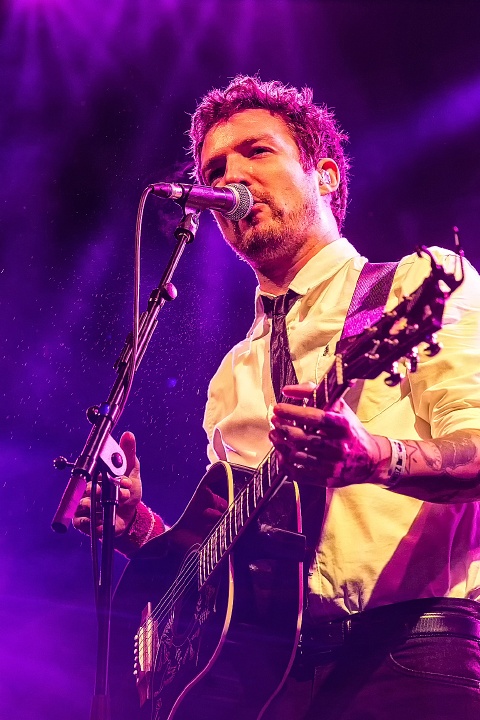 Frank Turner & The Sleeping Souls @ Groezrock 2016, picture 22, photographed by Edwin Houdevelt - FrontView Magazine