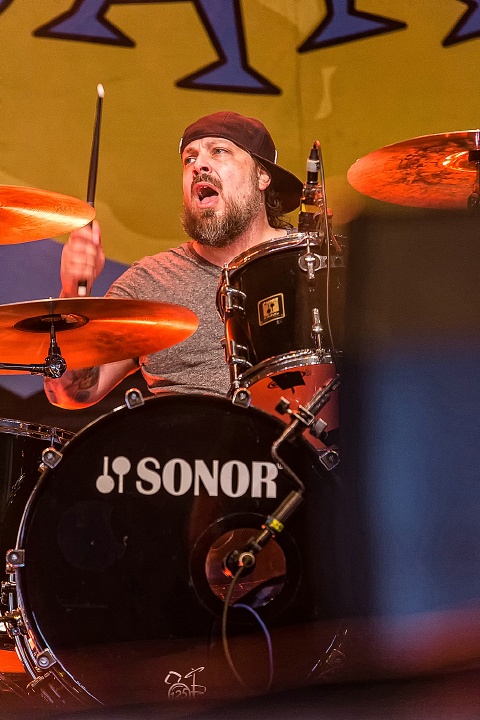 Less Than Jake @ Groezrock 2016, picture 18, photographed by Edwin Houdevelt - FrontView Magazine