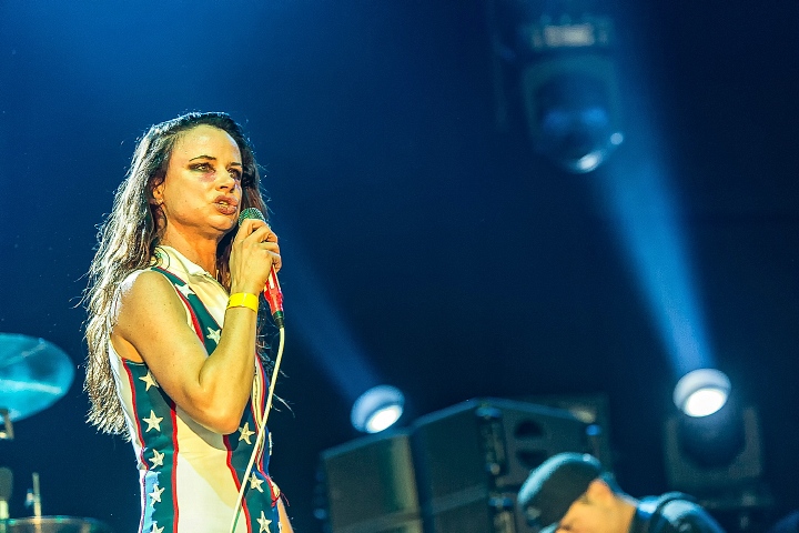 Juliette & The Licks @ Groezrock 2016, foto 30, foto's door Edwin Houdevelt - FrontView Magazine