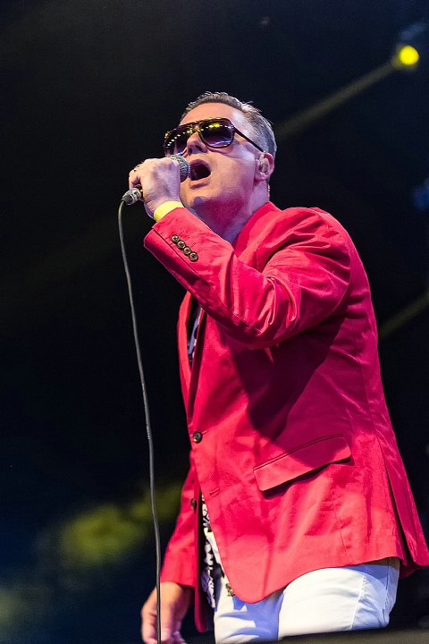 Me First And The Gimme Gimmes @ Groezrock 2016, foto 9, foto's door Edwin Houdevelt - FrontView Magazine