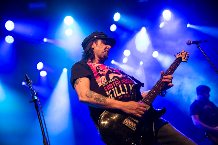 Phil Campbell's All Starr Band @ 013, picture 10, photographed by Dorien Goetschalckx - FrontView Magazine