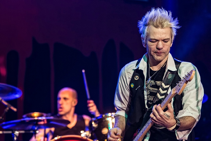 Sum 41 @ Groezrock 2016, foto 1, foto's door Edwin Houdevelt - FrontView Magazine