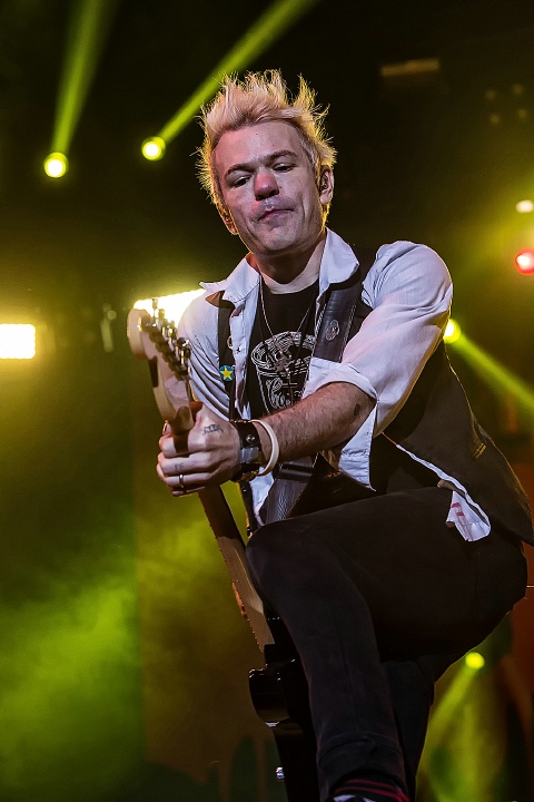 Sum 41 @ Groezrock 2016, foto 4, foto's door Edwin Houdevelt - FrontView Magazine