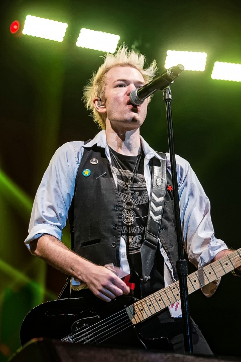 Sum 41 @ Groezrock 2016, foto 21, foto's door Edwin Houdevelt - FrontView Magazine
