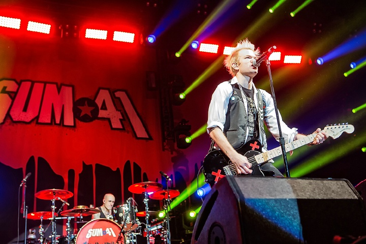Sum 41 @ Groezrock 2016, foto 31, foto's door Edwin Houdevelt - FrontView Magazine