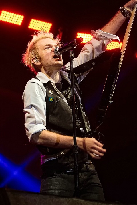 Sum 41 @ Groezrock 2016, foto 39, foto's door Edwin Houdevelt - FrontView Magazine