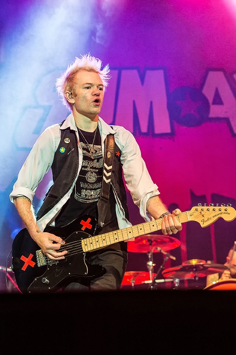 Sum 41 @ Groezrock 2016, foto 46, foto's door Edwin Houdevelt - FrontView Magazine