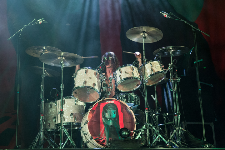 Wolfmother @ 013, picture 2, photographed by Dorien Goetschalckx - FrontView Magazine
