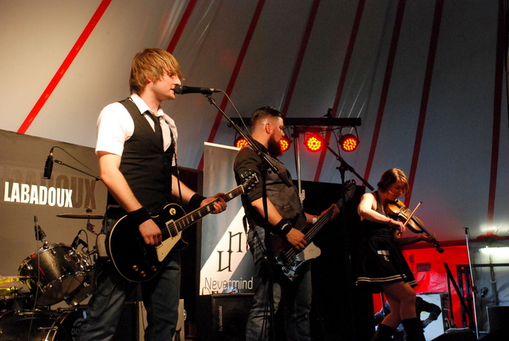 Labadoux festival 2016 @ Ingelmunster, foto 12, foto's door Peter Minnebo - FrontView Magazine