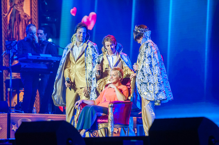 Tegen De Sterren Op Live - deel 2 Sportpaleis, picture 50, photographed by Goele Bormans - FrontView Magazine