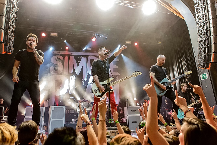 Simple Plan @ Vooruit Gent, picture 1, photographed by Edwin Houdevelt - FrontView Magazine
