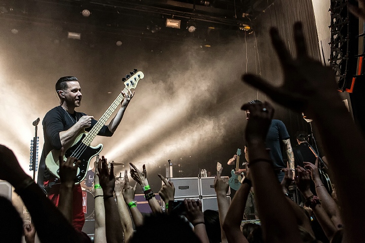 Simple Plan @ Vooruit Gent, picture 12, photographed by Edwin Houdevelt - FrontView Magazine
