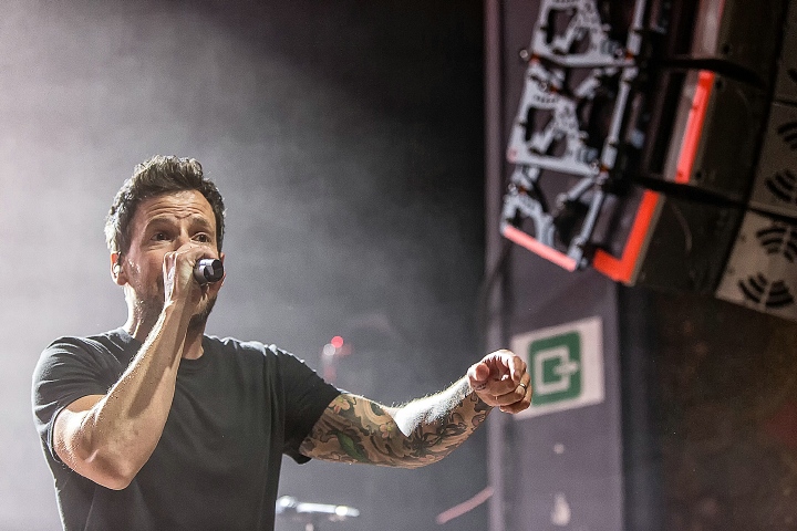 Simple Plan @ Vooruit Gent, picture 13, photographed by Edwin Houdevelt - FrontView Magazine