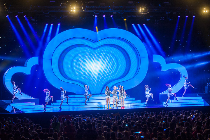K3 - allerlaatste afscheidsshow @ Lotto Arena, foto 6, foto's door Goele Bormans - FrontView Magazine