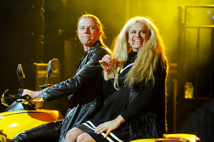Tegen De Sterren Op Live - Deel 1 @ Sportpaleis, picture 1, photographed by Goele Bormans - FrontView Magazine