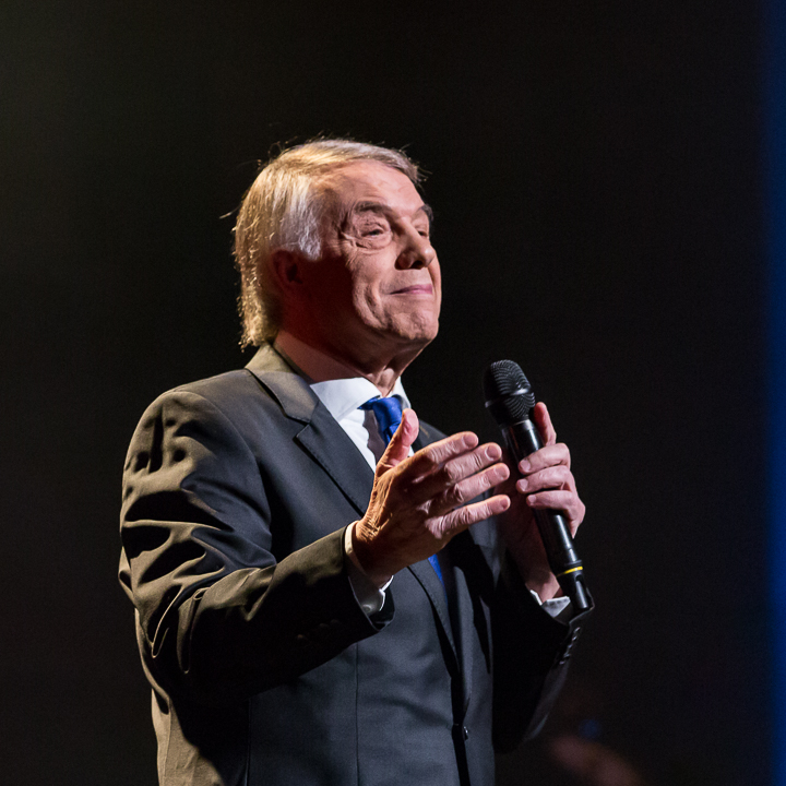 Salvatore Adamo in concert @ Kursaal te Oostende, picture 6, photographed by Guy Danneels - FrontView Magazine
