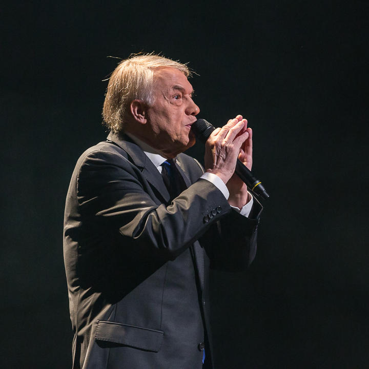 Salvatore Adamo in concert @ Kursaal te Oostende, picture 9, photographed by Guy Danneels - FrontView Magazine
