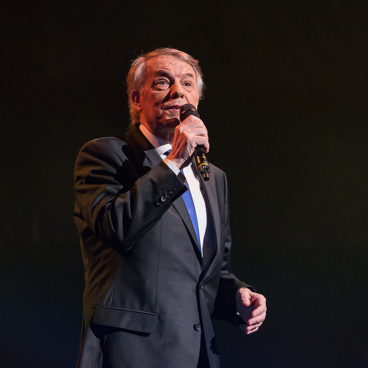 Salvatore Adamo in concert @ Kursaal te Oostende, picture 19, photographed by Guy Danneels - FrontView Magazine