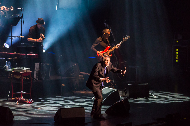 Salvatore Adamo in concert @ Kursaal te Oostende, picture 29, photographed by Guy Danneels - FrontView Magazine