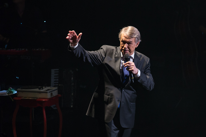 Salvatore Adamo in concert @ Kursaal te Oostende, picture 63, photographed by Guy Danneels - FrontView Magazine