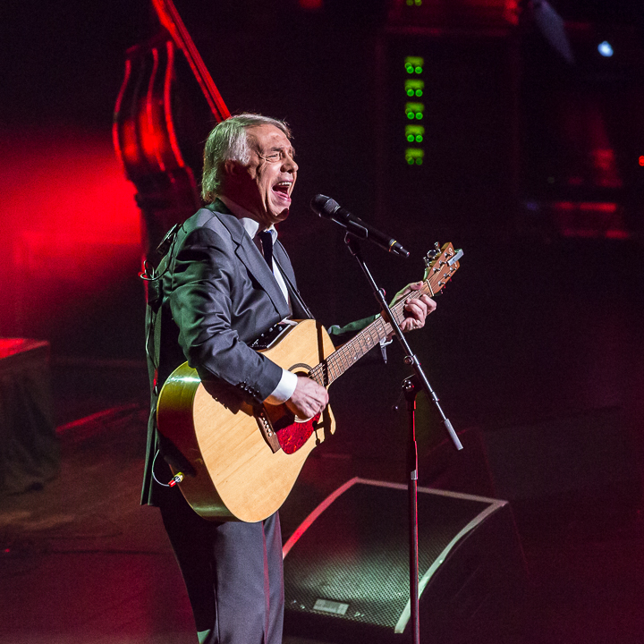 Salvatore Adamo in concert @ Kursaal te Oostende, picture 72, photographed by Guy Danneels - FrontView Magazine