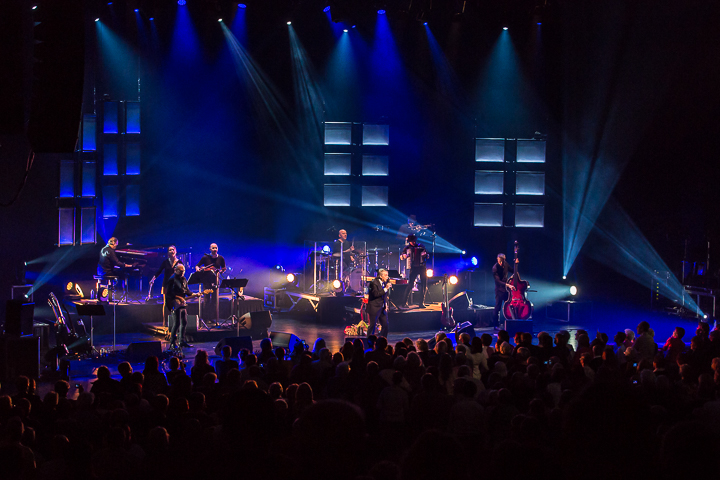 Salvatore Adamo in concert @ Kursaal te Oostende, picture 82, photographed by Guy Danneels - FrontView Magazine