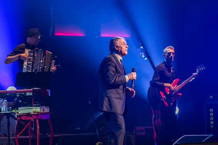 Salvatore Adamo in concert @ Kursaal te Oostende, picture 87, photographed by Guy Danneels - FrontView Magazine