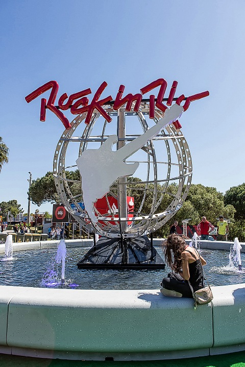 Sfeerbeelden @ Rock In Rio Lisboa 2016, picture 12, photographed by Edwin Houdevelt - FrontView Magazine