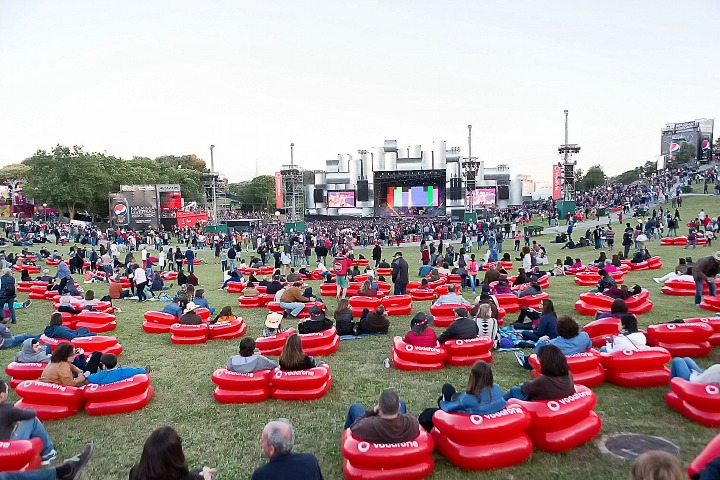 Sfeerbeelden @ Rock In Rio Lisboa 2016, picture 18, photographed by Edwin Houdevelt - FrontView Magazine