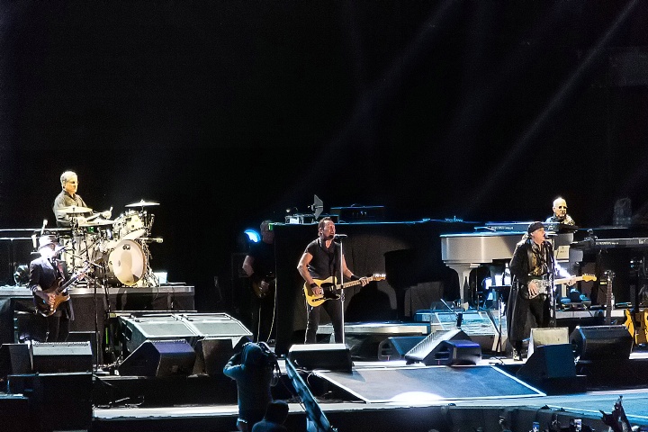 Bruce Springsteen & The E Street Band @ Rock In Rio Lisboa 2016, picture 8, photographed by Edwin Houdevelt - FrontView Magazine