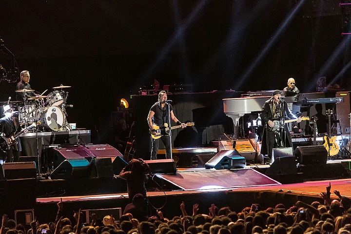 Bruce Springsteen & The E Street Band @ Rock In Rio Lisboa 2016, picture 21, photographed by Edwin Houdevelt - FrontView Magazine