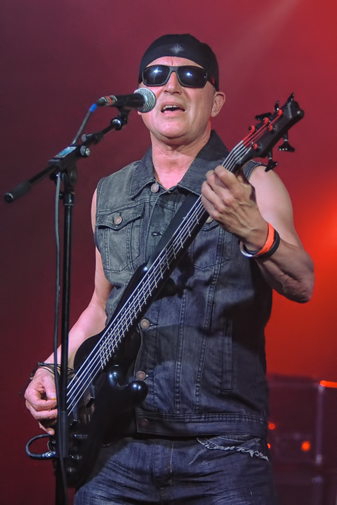 10 Rogue (ft. Peter Evrard) @ RebelRock XXL, picture 7, photographed by Paul Nouwen - FrontView Magazine