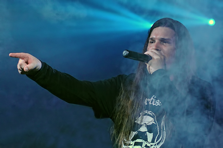 10 Rogue (ft. Peter Evrard) @ RebelRock XXL, picture 20, photographed by Paul Nouwen - FrontView Magazine